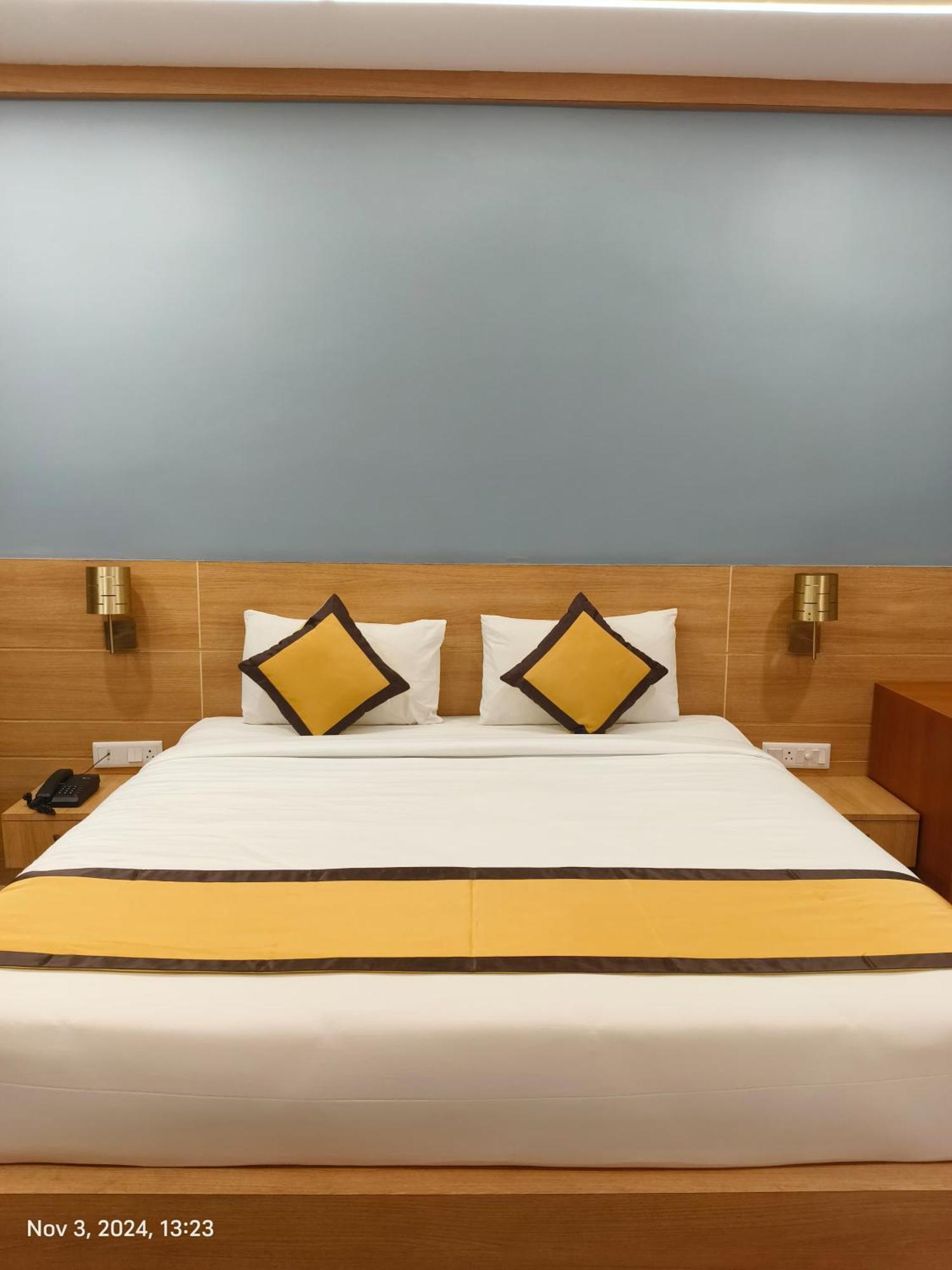 Rs Regal Inn-Deoghar Exteriör bild